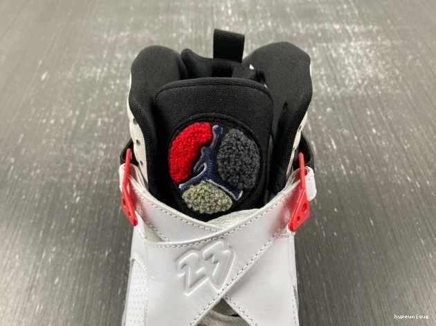 HYPE Bunny Air 8 (2013) Bugs 305381-103 Retro Jordan 0629